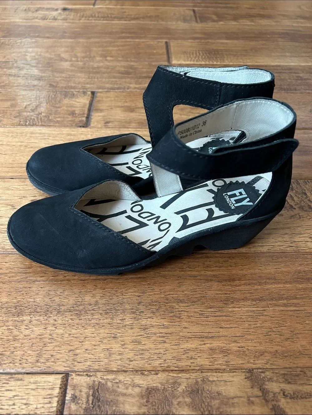 Fly London Piat Wedge Heel Shoes Black Leather Ankle Strap Size 36